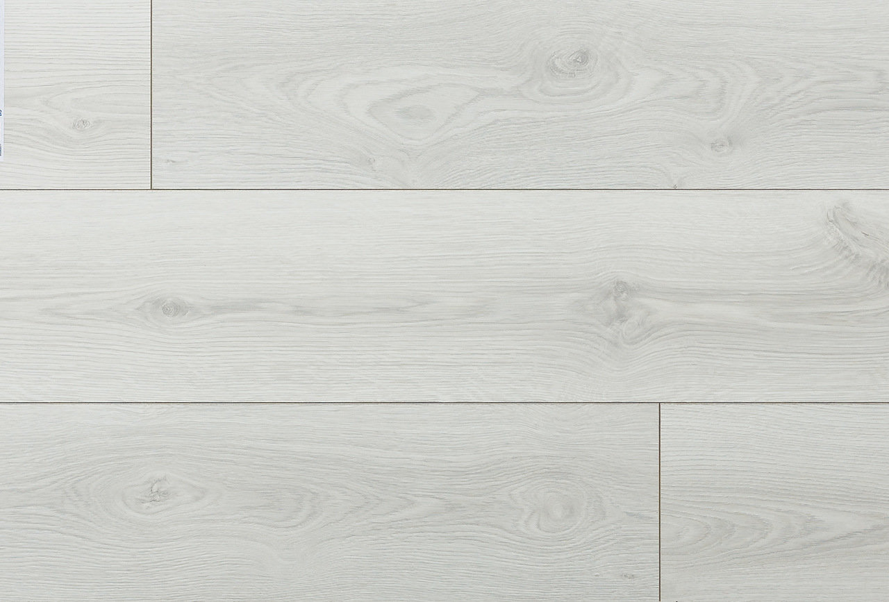 Ламинат 33кл. 4V Дуб Адамас (1375х188х12мм) уп.1,293м2/5шт.