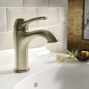 Смеситель IDDIS Oldie OLDBR00i01 для раковины в Сочи и Адлере Смеситель IDDIS Oldie OLDBR00i01 для раковины в Сочи и Адлере