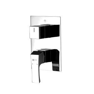 Смеситель Lemark Unit LM4528C для ванны и душа встраиваемый с 3х-функци. дивертором, без аксессуаров Смеситель Lemark Unit LM4528C для ванны и душа встраиваемый с 3х-функци. дивертором, без аксессуаров