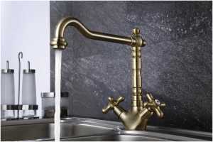 Смеситель Lemark Vintage LM2805B для кухни в Сочи и Адлере Смеситель Lemark Vintage LM2805B для кухни в Сочи и Адлере