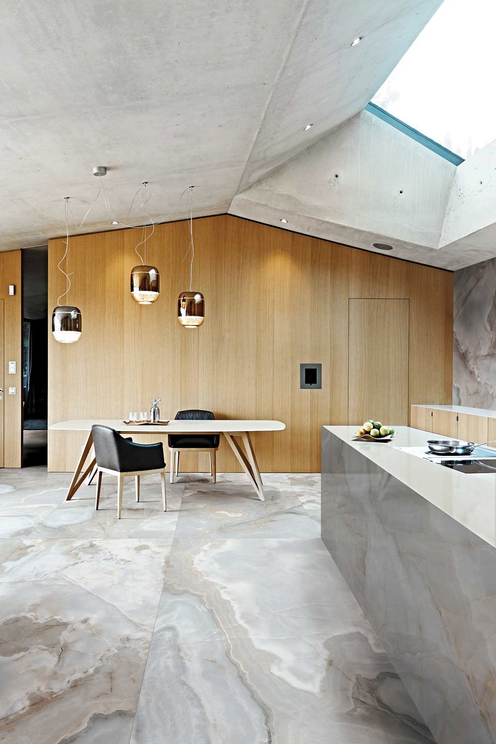 Коллекции в наличии на складе: REVES DE REX BLEU GLOSSY 60х120