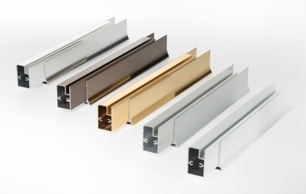 Дверь в душ.проем AFP-105  профиль бронза стекло прозрачное, правая в Сочи и Адлере