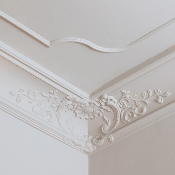 Классический настенный молдинг со спокойными завитками, д 200 x в 2,5 x ш 1,2 см Duropolymer® , Также доступна гибкая (flex) версия в Сочи и Адлере
