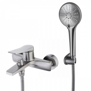 Смеситель Lemark Bronx LM3714GM для ванны с коротким изливом, дивертор с кер. пласт., с аксессуарами Смеситель Lemark Bronx LM3714GM для ванны с коротким изливом, дивертор с кер. пласт., с аксессуарами