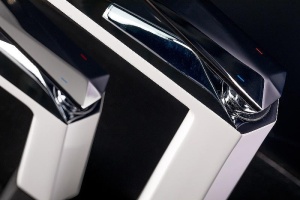 VENTURO Смеситель для умывальника высокий, цвет белый хром в Сочи и Адлере