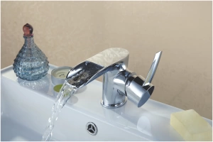 Смеситель Lemark Atlantiss LM3246C для раковины в Сочи и Адлере Смеситель Lemark Atlantiss LM3246C для раковины в Сочи и Адлере