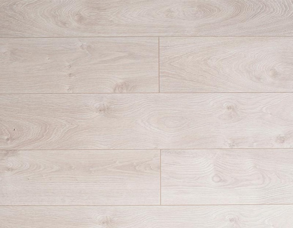 Ламинат 33кл. 4V Дуб Оникс (1375х188х12мм) уп.1,293м2/5шт.