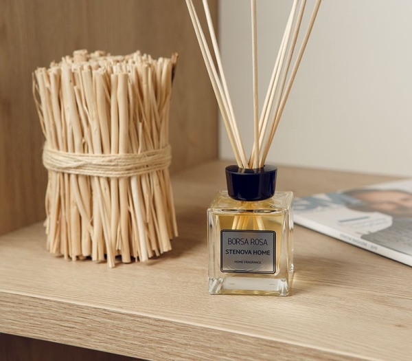 Аромадиффузор с палочками, Аромат Bоrsa Rosa, ОБЪЕМ: 100 мл в Сочи и Адлере