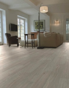 Ламинат 33кл. V4 Дуб Чезена Серый (1292х193х12мм) уп.1,496м2/6шт