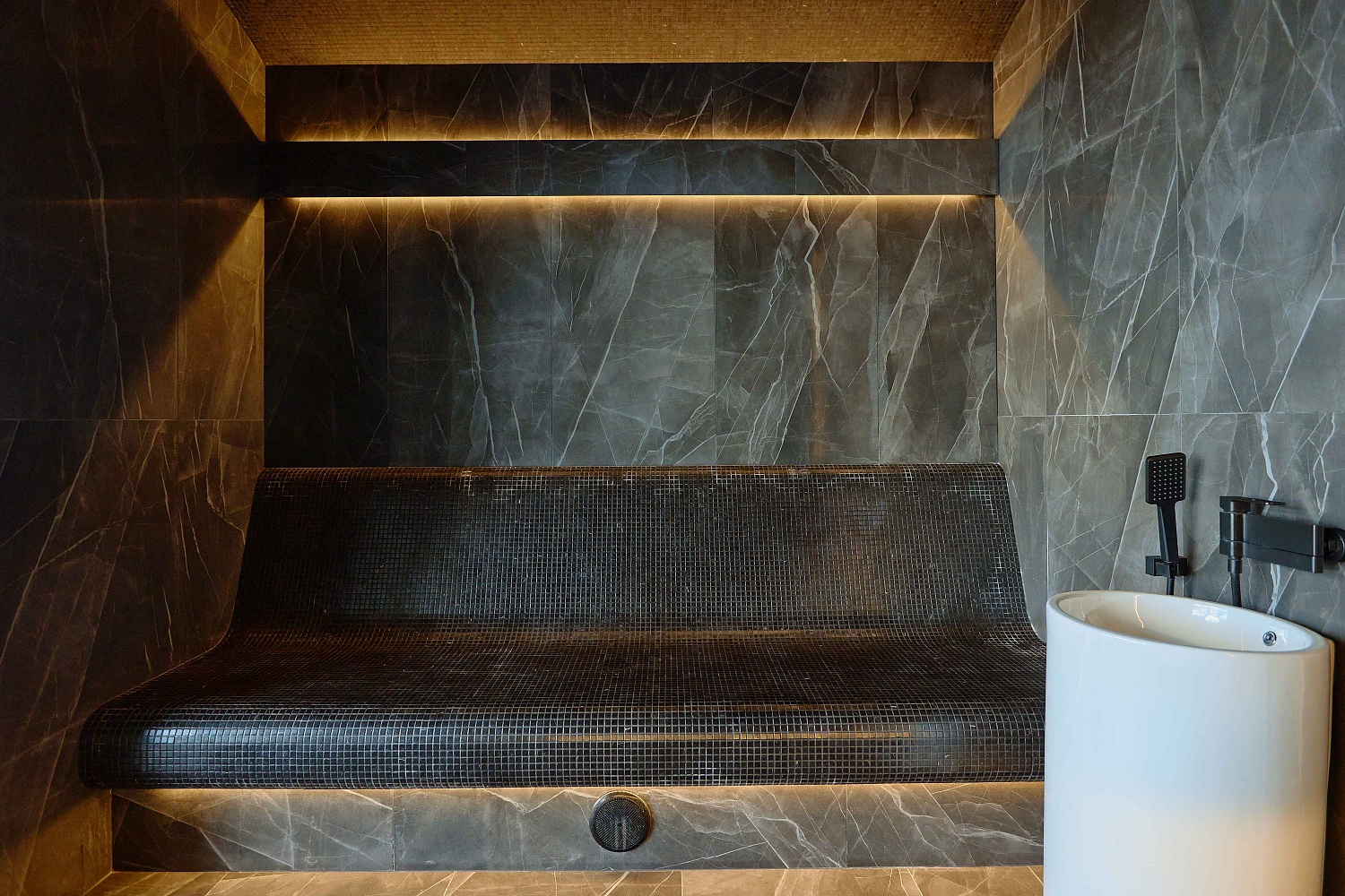 Под куполом комфорта