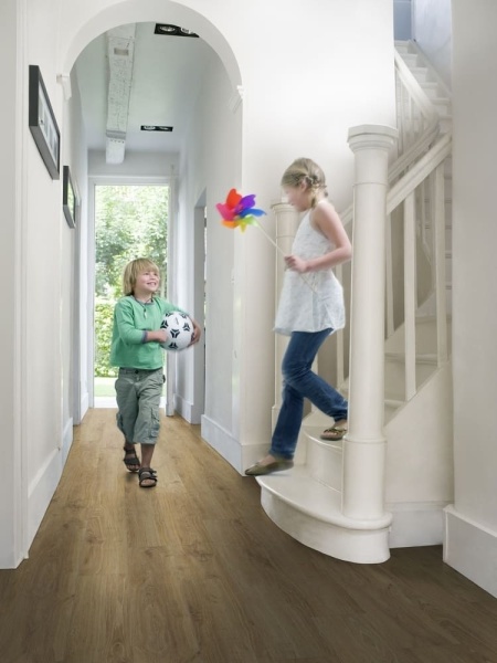 Ламинат 33кл 4V Дуб оригинальный  (1200х190х8мм) уп.1,596м2/7шт в Сочи и Адлере