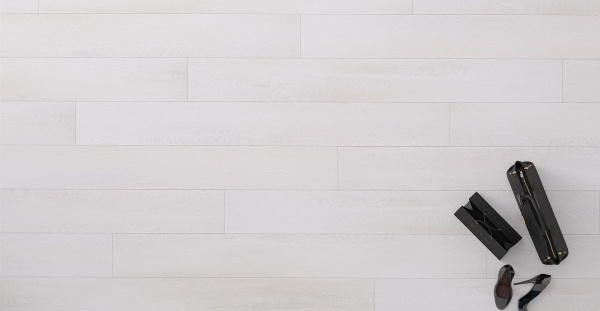 Ламинат 33кл. Дуб Юкон (1380х159х8мм) уп.2,444м2/11шт в Сочи и Адлере