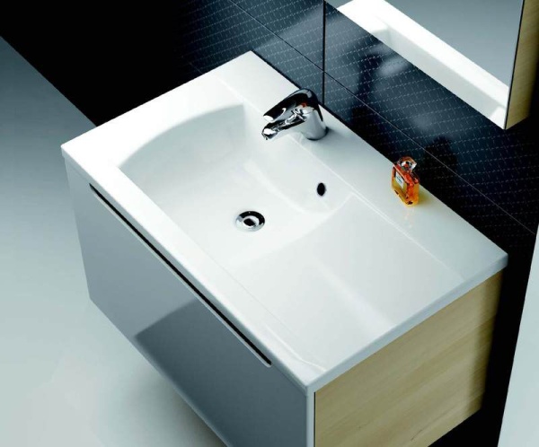 Умывальник подвесной, из литого мрамора CLASSIC 800 правый,белый  Умывальник подвесной, из литого мрамора CLASSIC 800 правый,белый