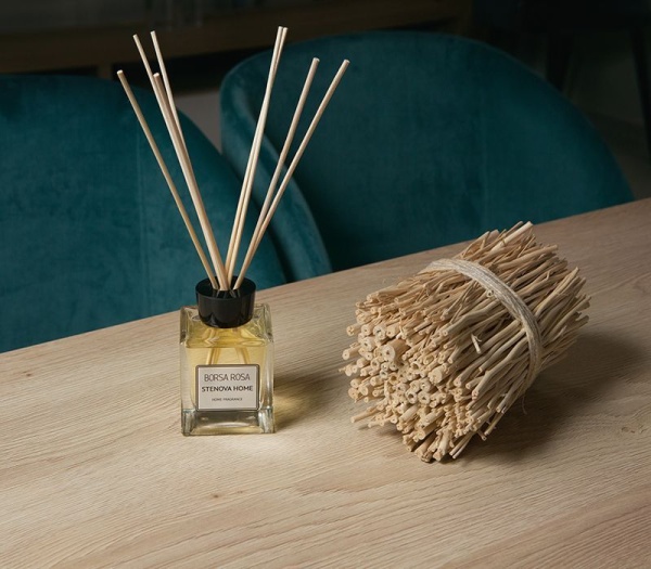 Аромадиффузор с палочками, Аромат Bоrsa Rosa, ОБЪЕМ: 100 мл в Сочи и Адлере