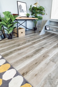 Кварц-виниловая плитка 43кл. микрофаска